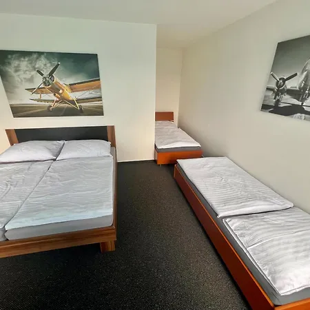 מלון Cavok Letiste Pribram Drasov