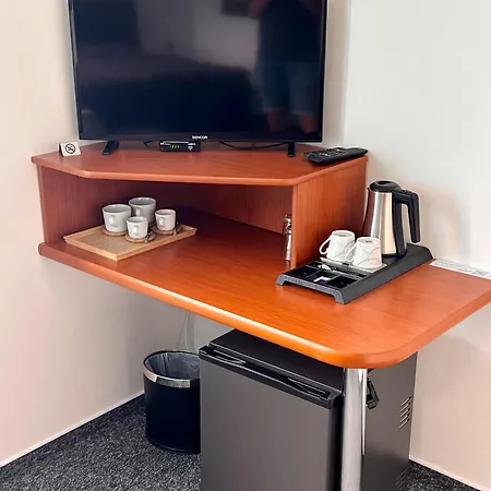 מלון Cavok Letiste Pribram