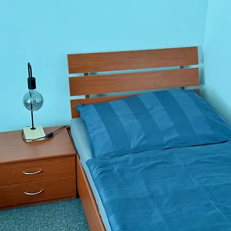 Cavok Letiste Pribram מלון 3*