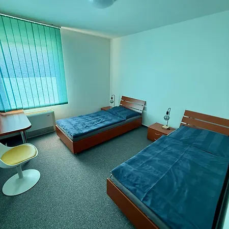 מלון Cavok Letiste Pribram 3*