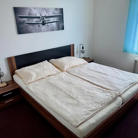 Cavok Letiste Pribram 3* Drasov