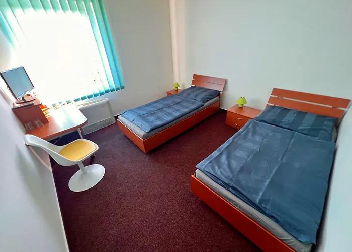 Hotel Cavok Letiste Pribram 3*