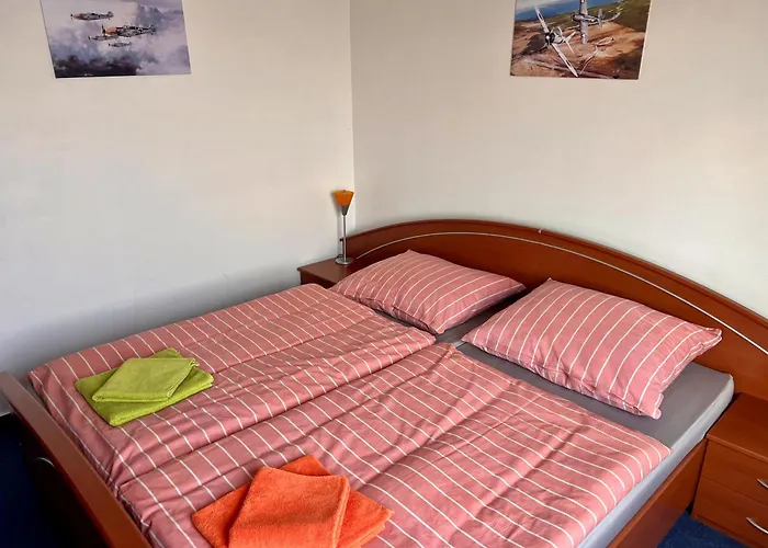 Hotel Cavok Letiste Pribram 3*