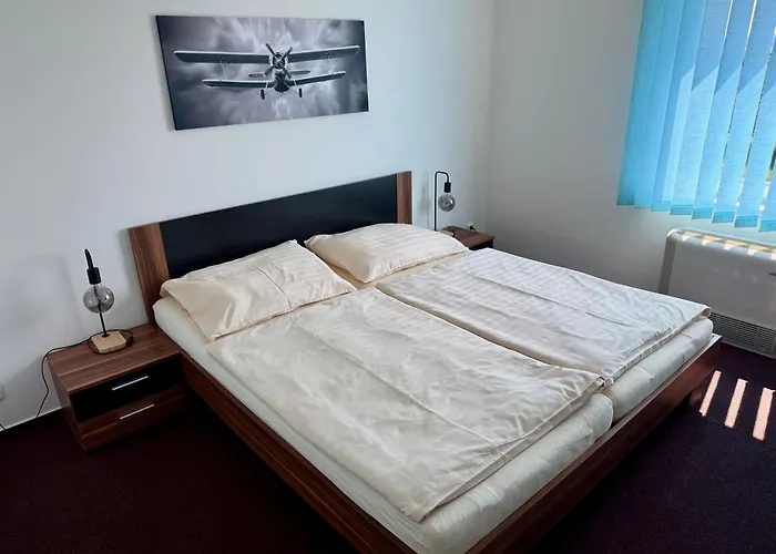 Cavok Letiste Pribram 3* Drasov